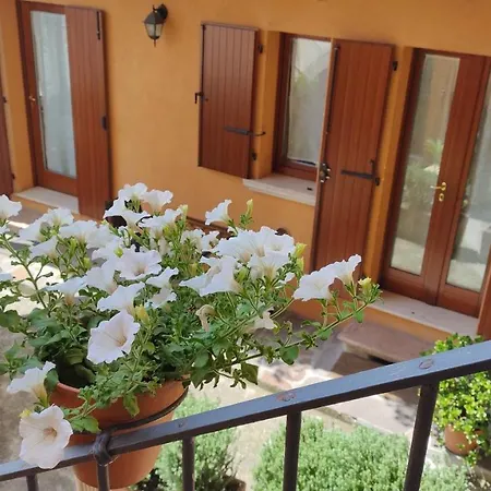 Agora' Gardone Riviera